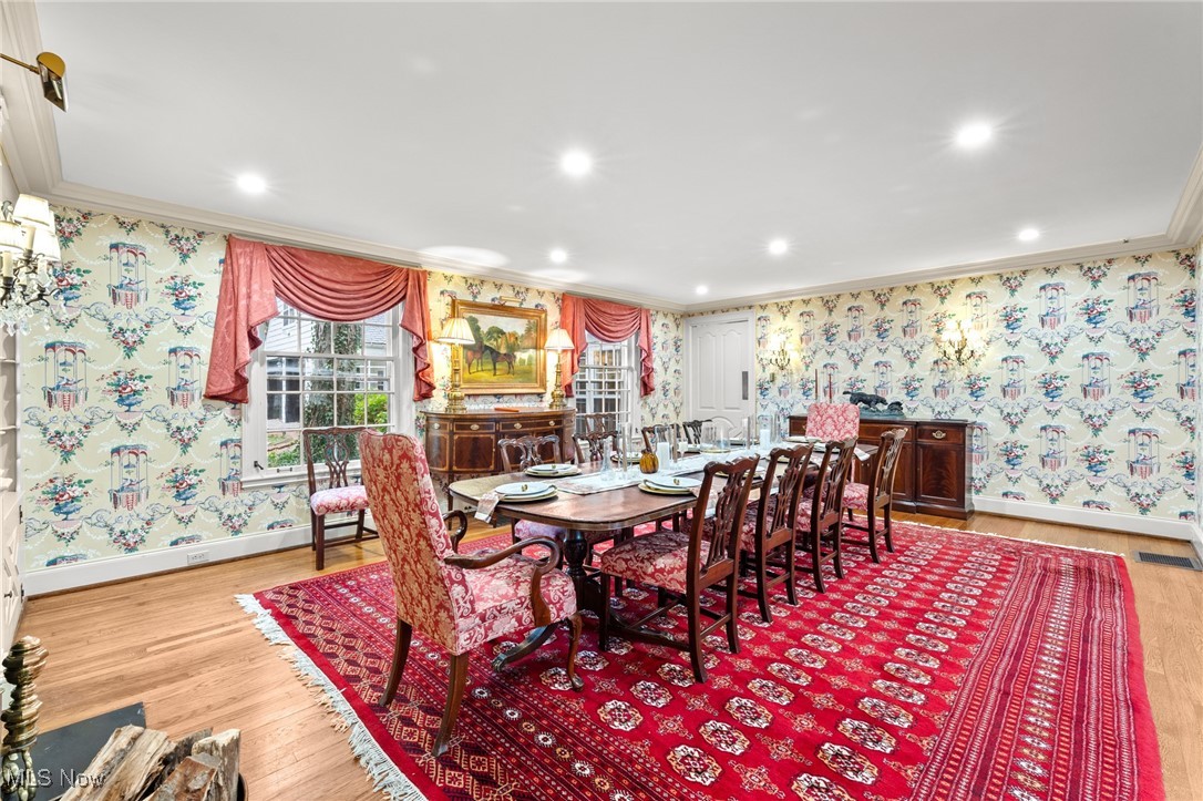 2431 Som Center Road Hunting Valley OH 44022