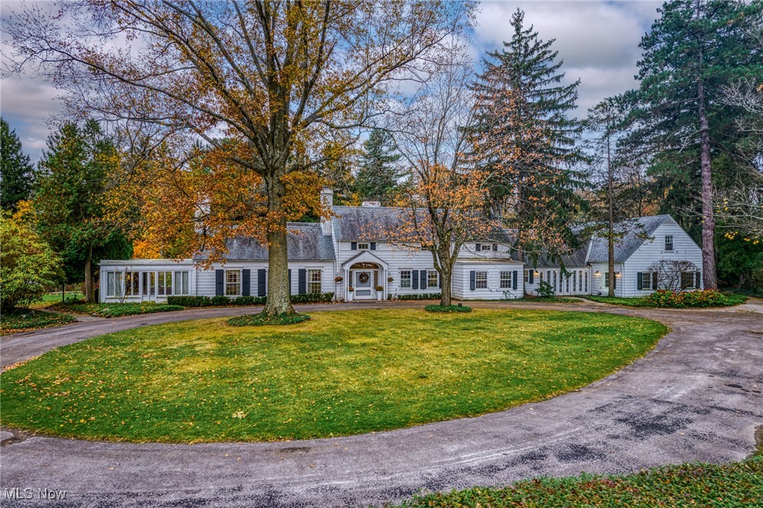 2431 Som Center Road Hunting Valley OH 44022