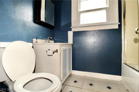 1849 Torbenson Drive Cleveland OH 44112