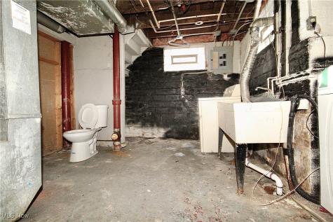 1849 Torbenson Drive Cleveland OH 44112