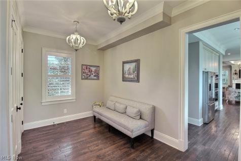 22286 Lake Road Rocky River OH 44116