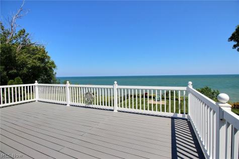 22286 Lake Road Rocky River OH 44116