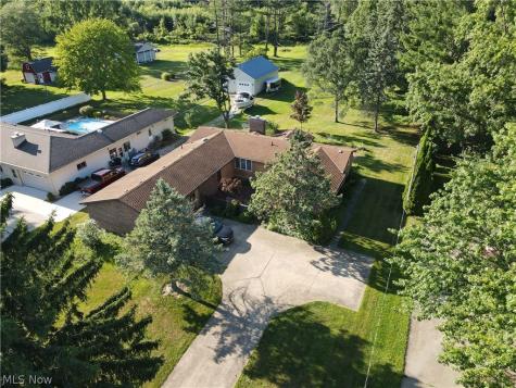 43254 Dellefield Road Elyria OH 44035