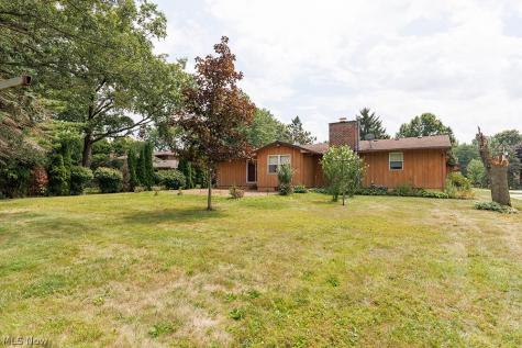 43254 Dellefield Road Elyria OH 44035