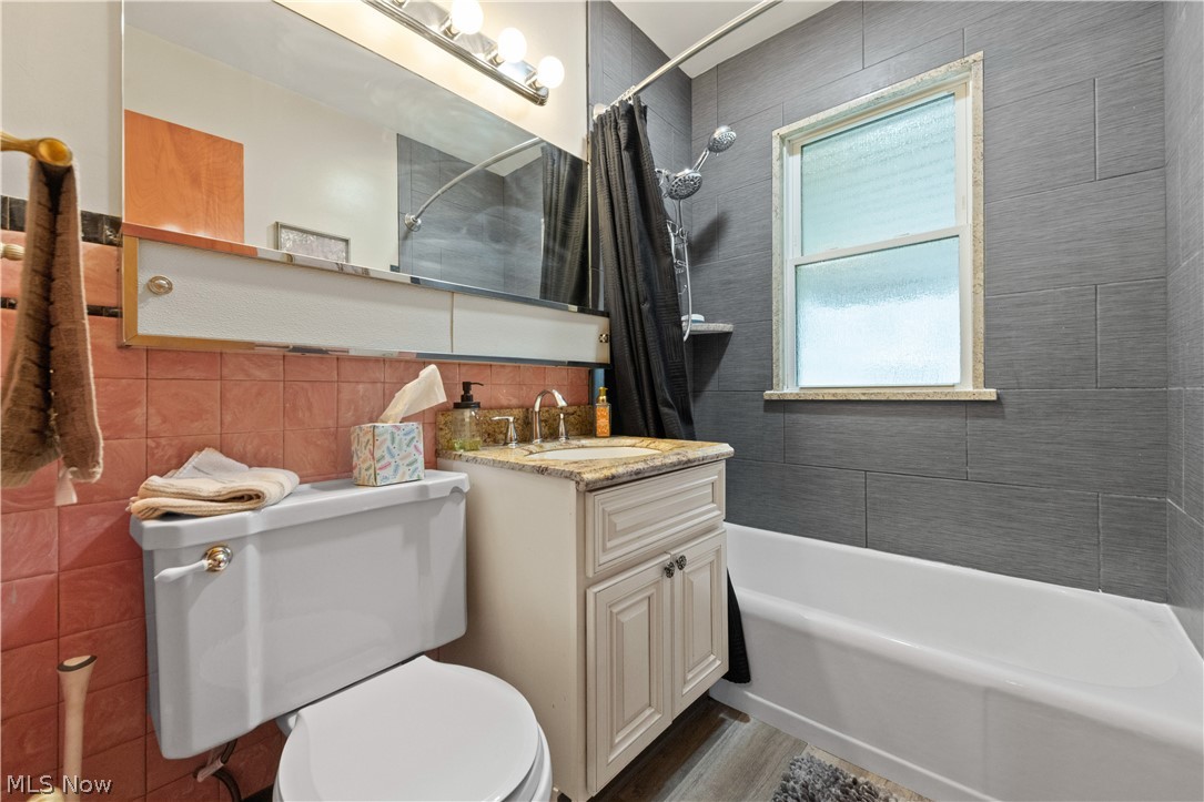 4718 Southwood Drive Brooklyn OH 44144