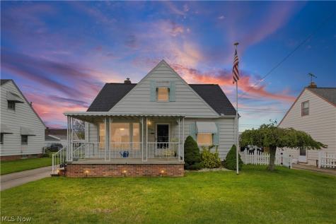 4718 Southwood Drive Brooklyn OH 44144