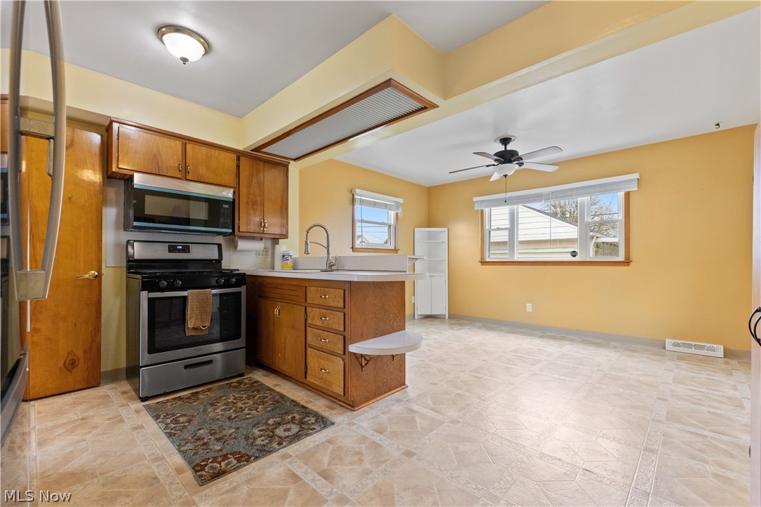 4718 Southwood Drive Brooklyn OH 44144