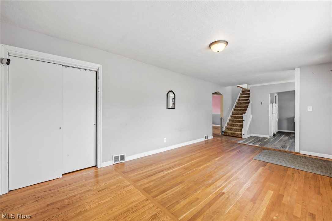107 Renee Drive Struthers OH 44471