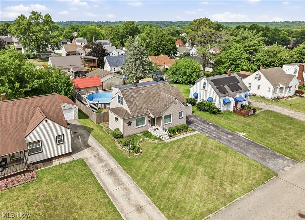 107 Renee Drive Struthers OH 44471