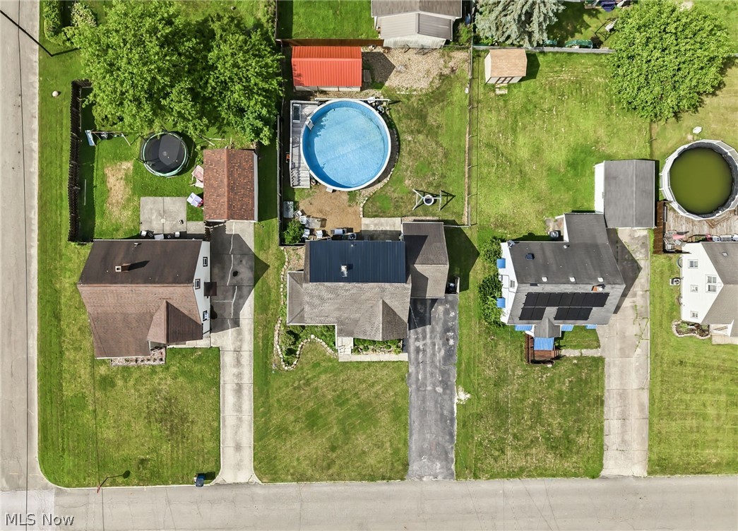 107 Renee Drive Struthers OH 44471