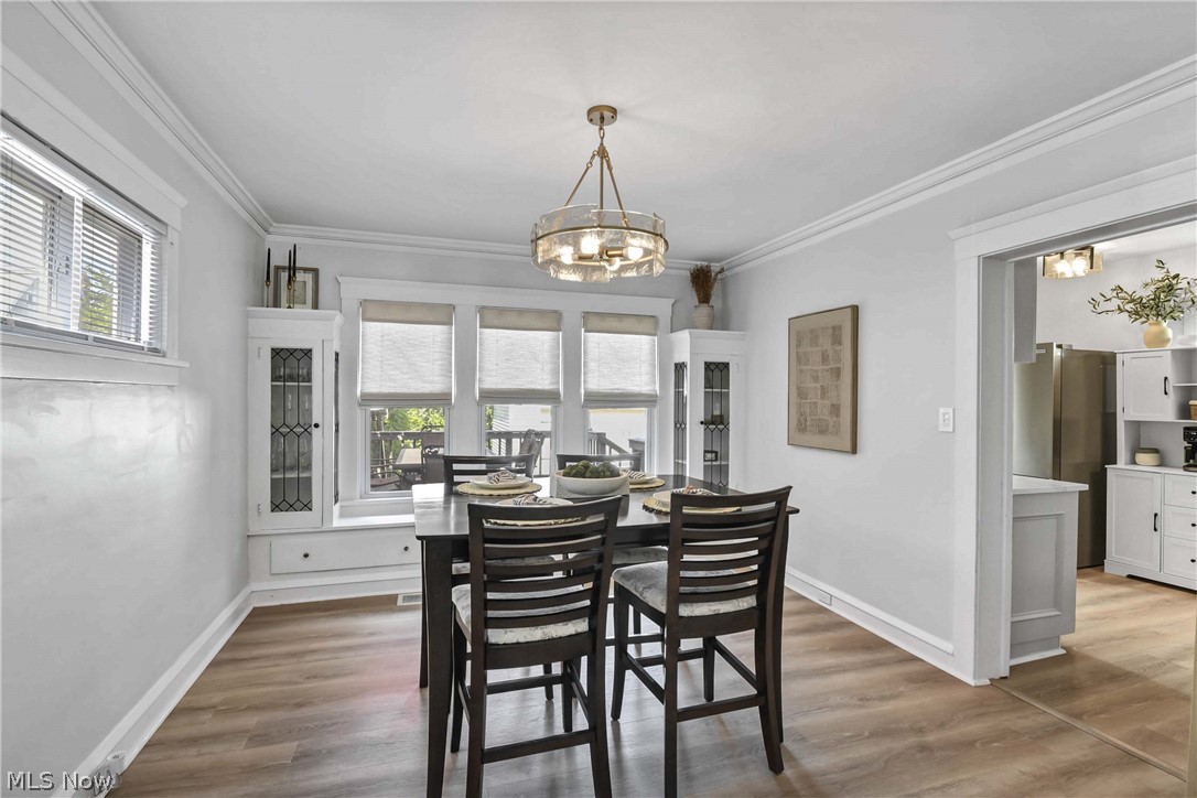 2088 Elmwood Avenue Lakewood OH 44107