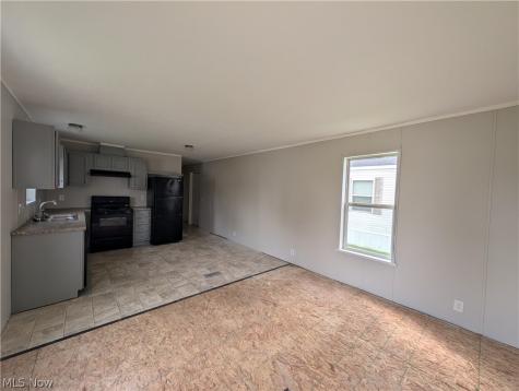 145 Brandywine Elyria OH 44035