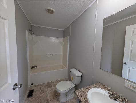 145 Brandywine Elyria OH 44035