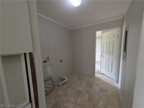 145 Brandywine Elyria OH 44035