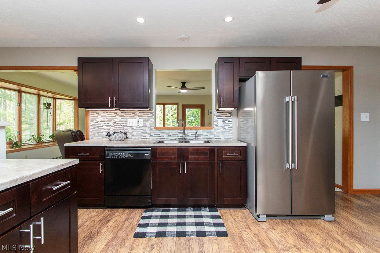 7103 W Law Road Valley City OH 44280