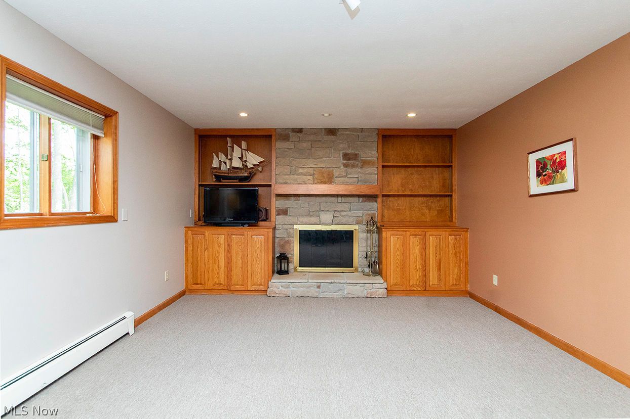 7103 W Law Road Valley City OH 44280