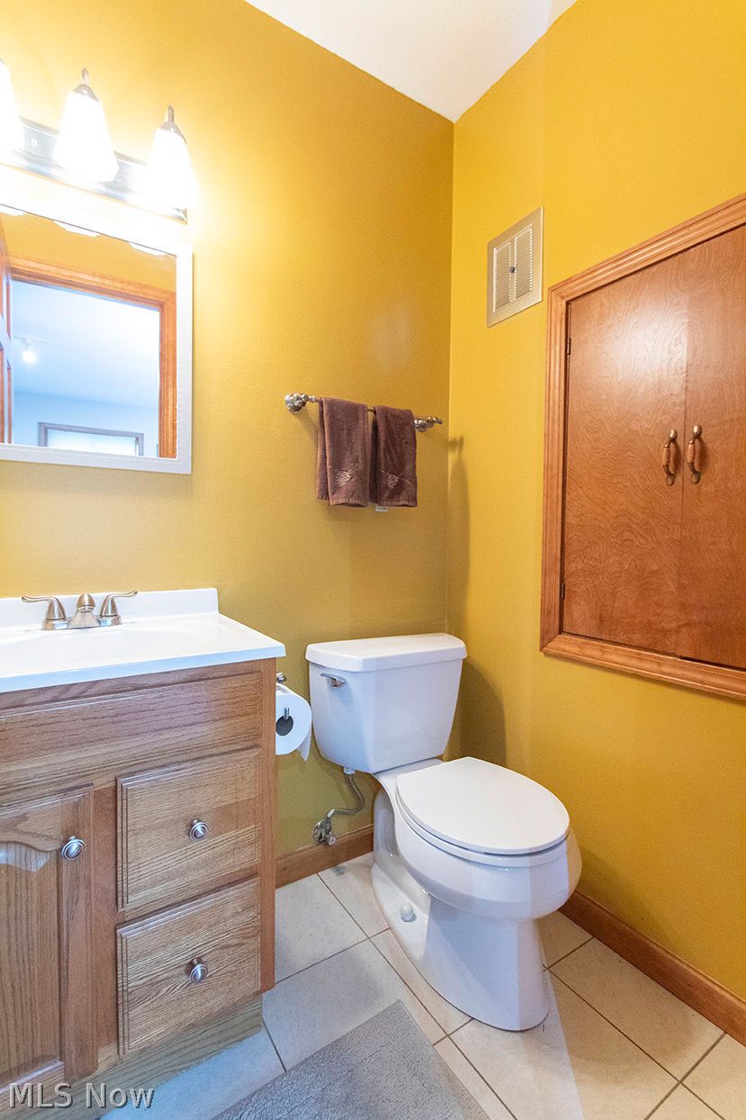 7103 W Law Road Valley City OH 44280