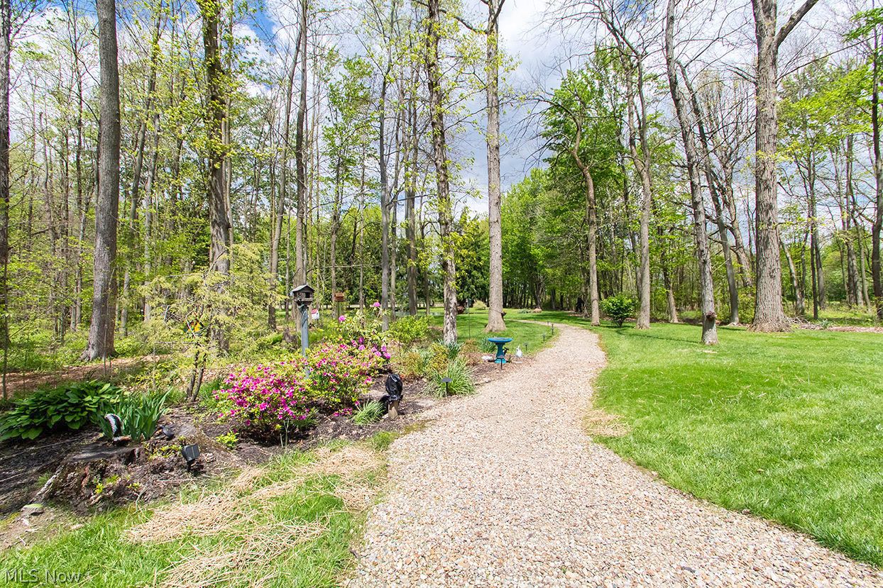 7103 W Law Road Valley City OH 44280