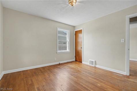 2590 21st Street Cuyahoga Falls OH 44223