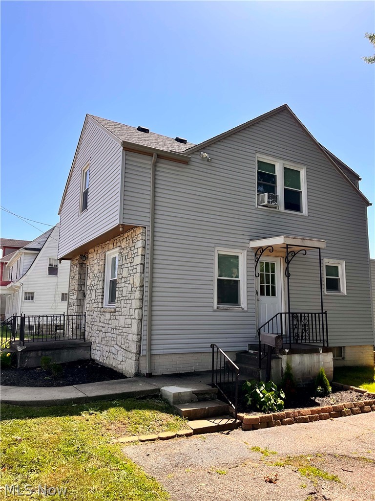 1921 Maple Avenue Zanesville OH 43701