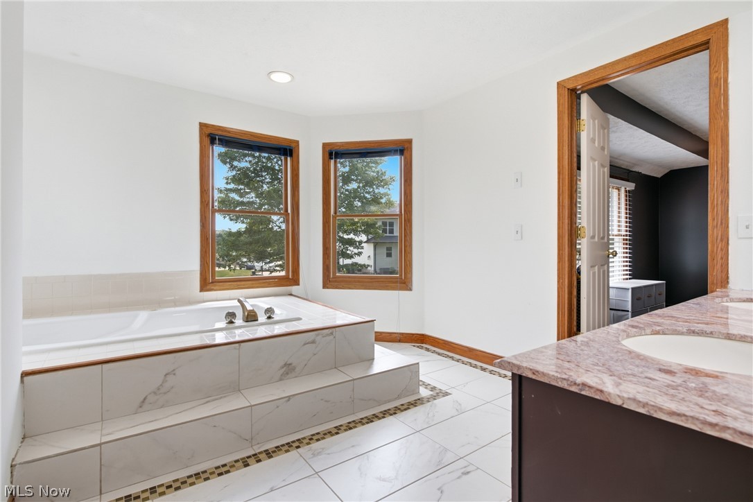 33541 Seneca Drive Solon OH 44139