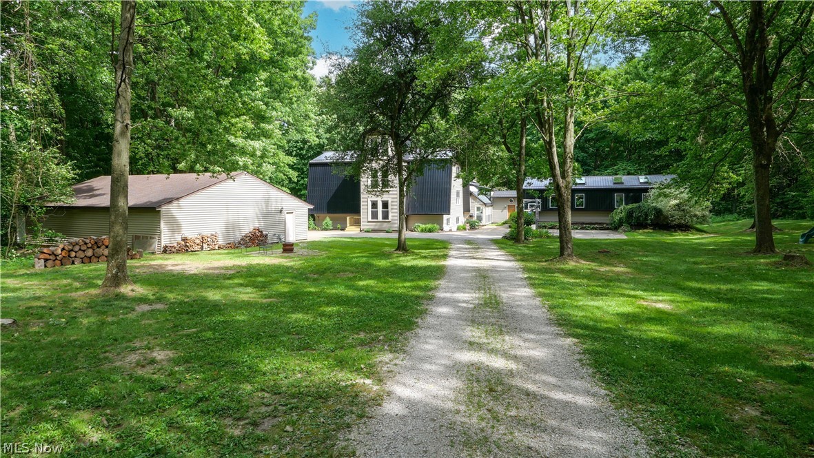 12530 Nelson Parkman Road Garrettsville OH 44231