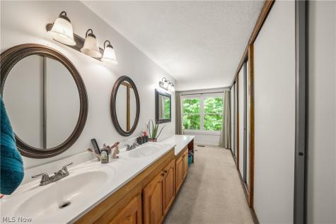 12530 Nelson Parkman Road Garrettsville OH 44231