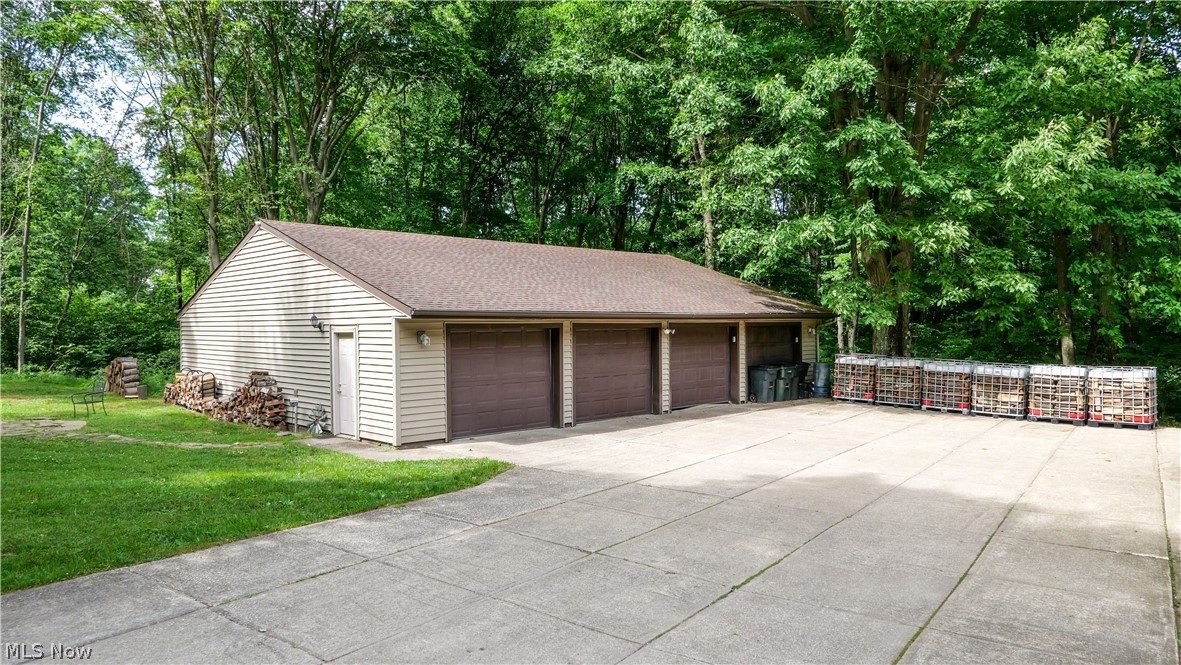 12530 Nelson Parkman Road Garrettsville OH 44231
