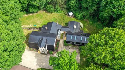 12530 Nelson Parkman Road Garrettsville OH 44231