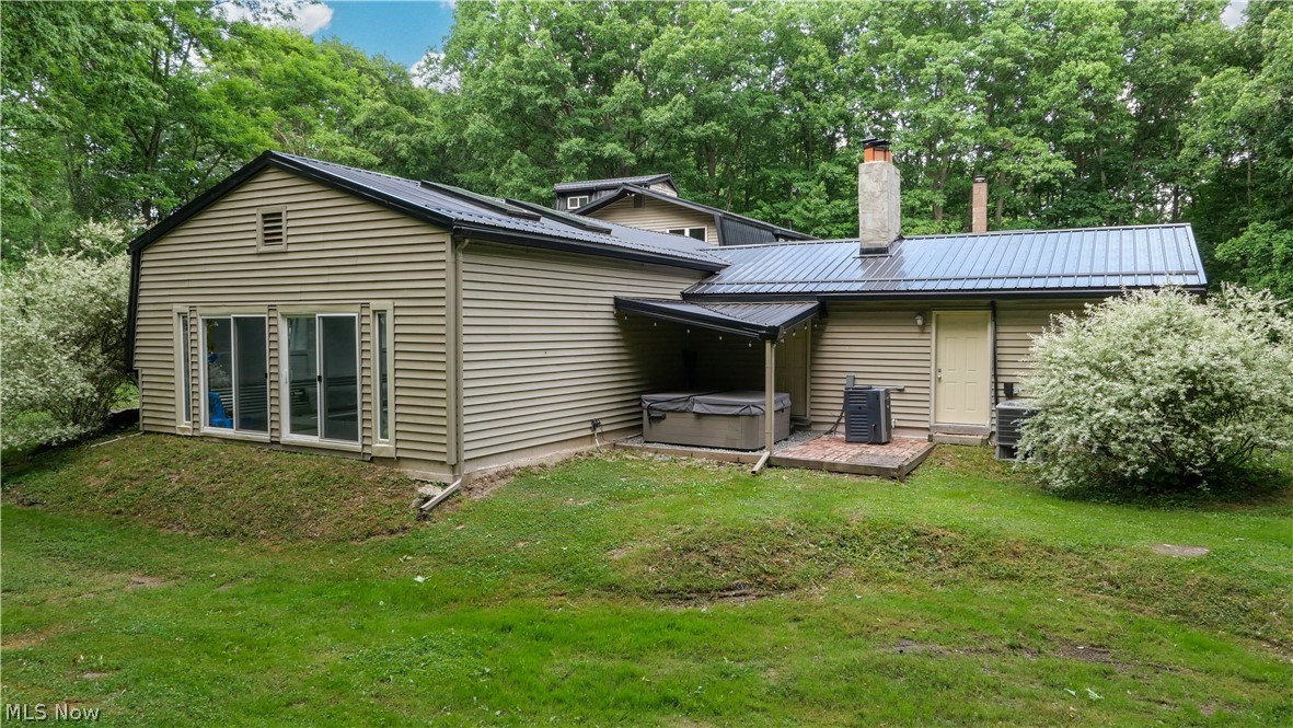 12530 Nelson Parkman Road Garrettsville OH 44231