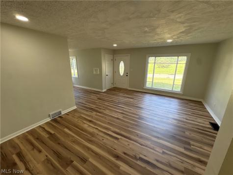 1350 Winton Avenue Akron OH 44320