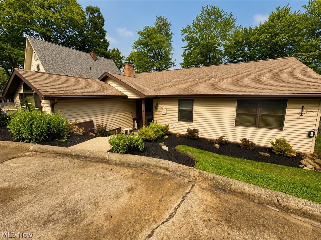 47751 Tomahawk Drive Negley OH 44441