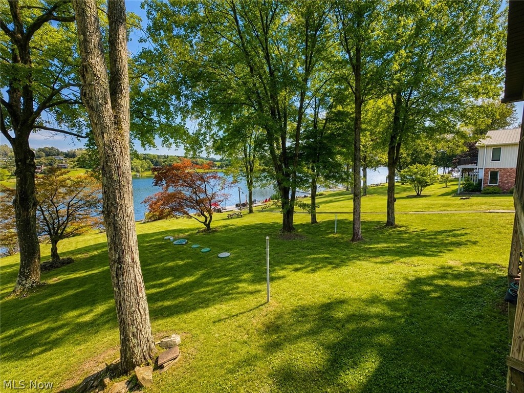 47751 Tomahawk Drive Negley OH 44441