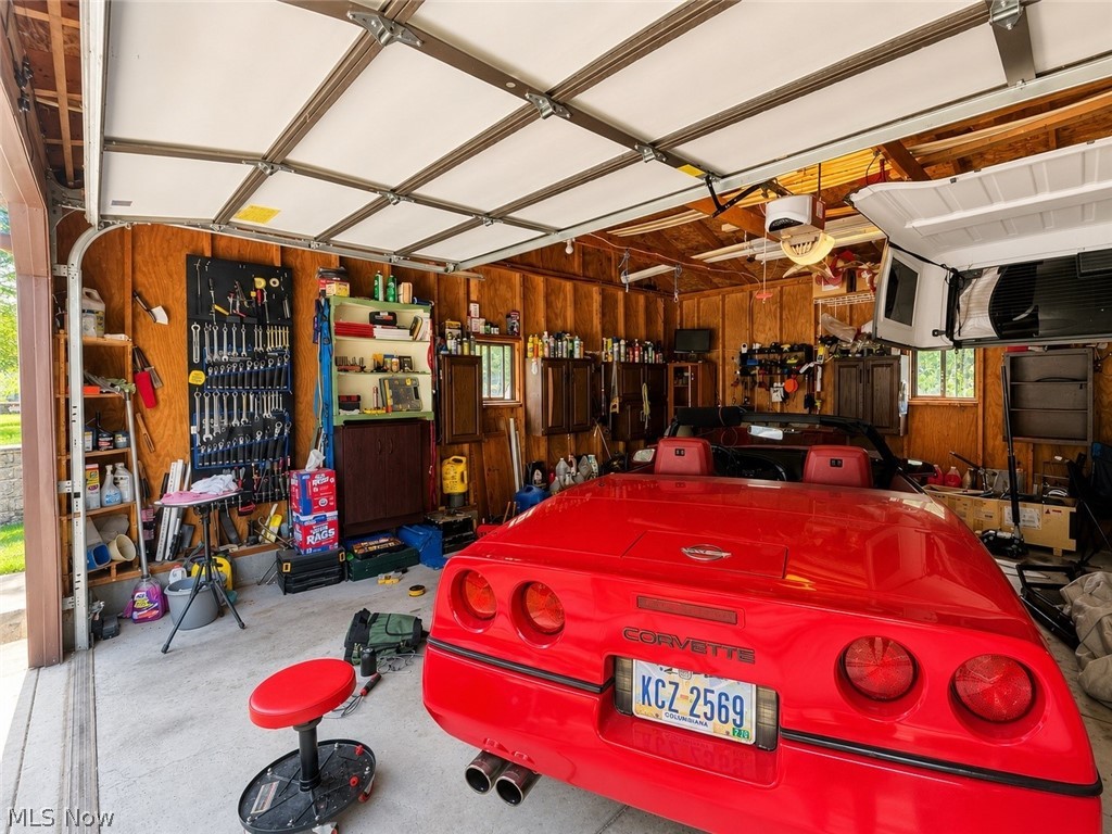 47751 Tomahawk Drive Negley OH 44441