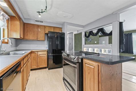150 Graham Road Cuyahoga Falls OH 44223