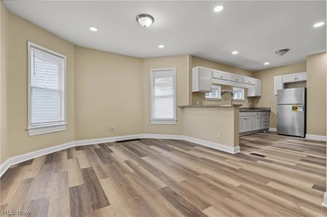 2344 E 86th Street Cleveland OH 44106