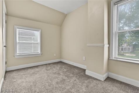2344 E 86th Street Cleveland OH 44106