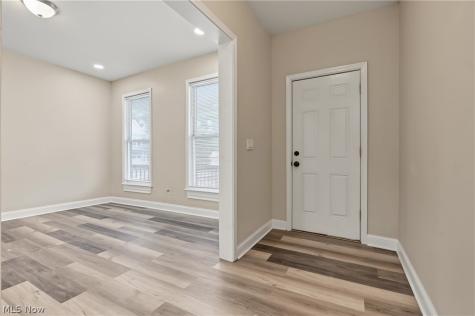 2344 E 86th Street Cleveland OH 44106