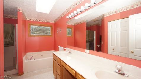 1480 Timbertop Drive Tallmadge OH 44278