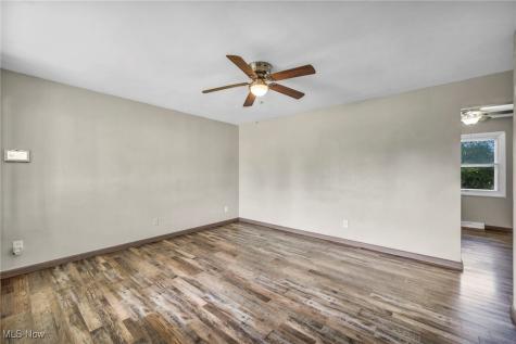 1931 Mark Drive Lorain OH 44052