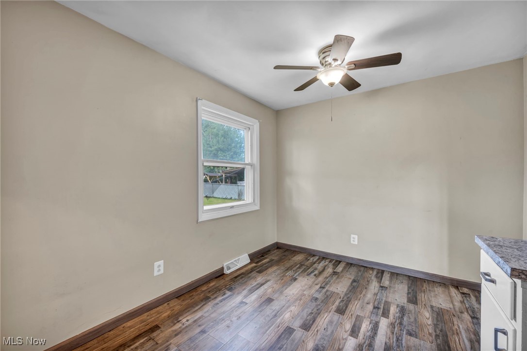 1931 Mark Drive Lorain OH 44052