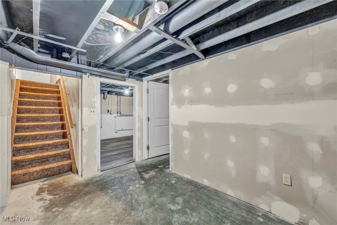 1931 Mark Drive Lorain OH 44052