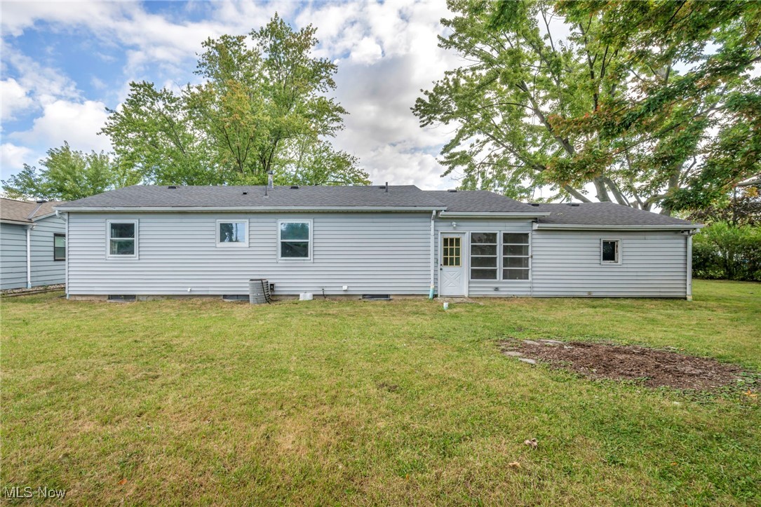 1931 Mark Drive Lorain OH 44052
