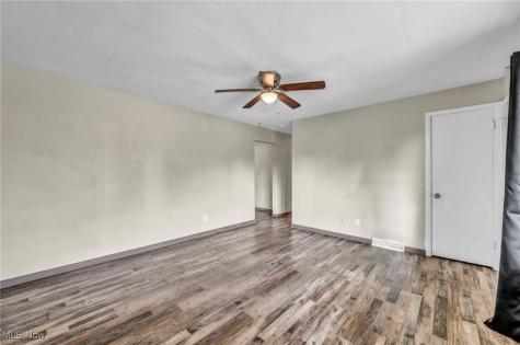 1931 Mark Drive Lorain OH 44052