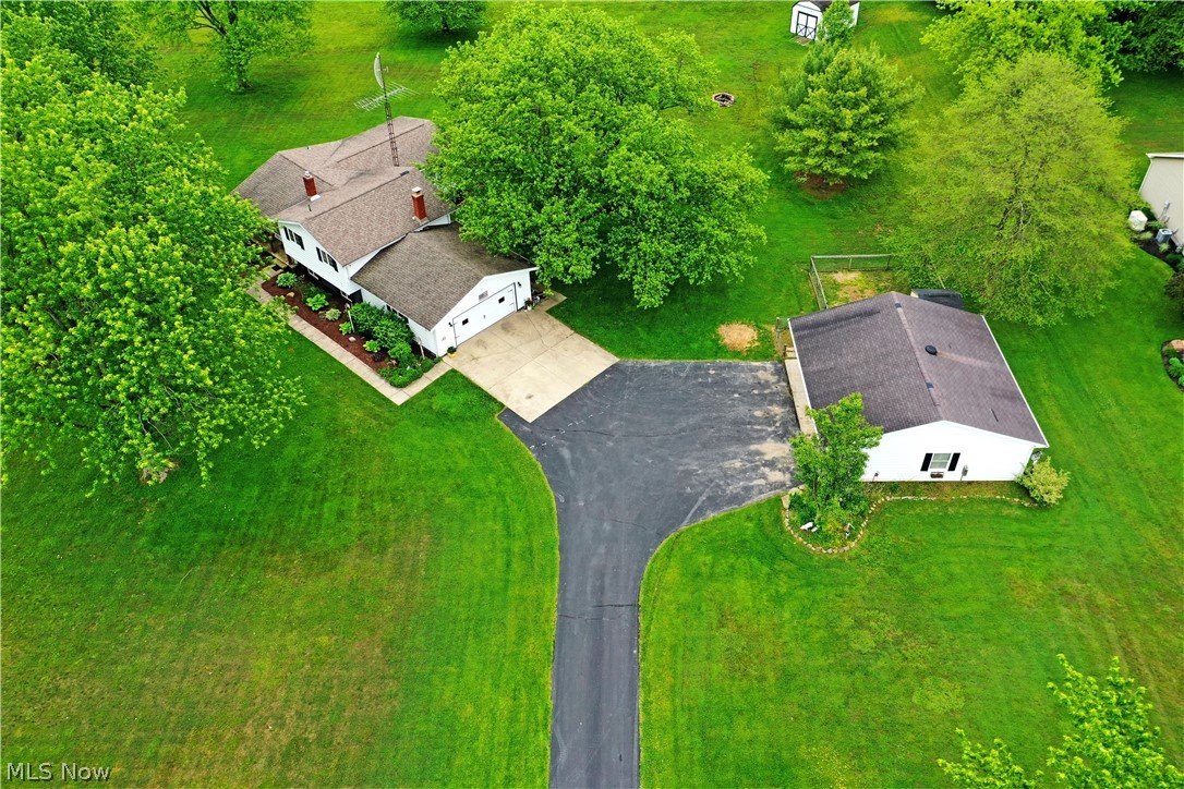 7198 Oak Hill Drive West Farmington OH 44491