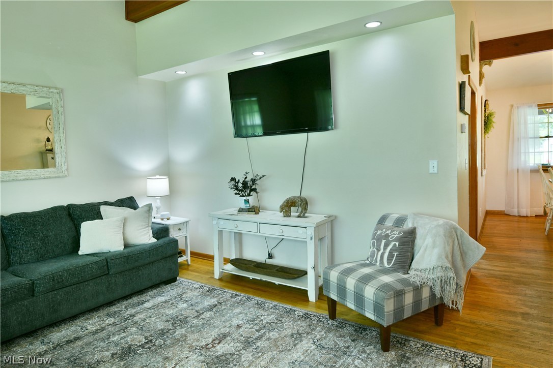 7198 Oak Hill Drive West Farmington OH 44491