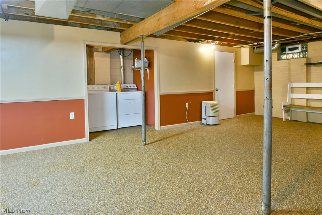 7198 Oak Hill Drive West Farmington OH 44491