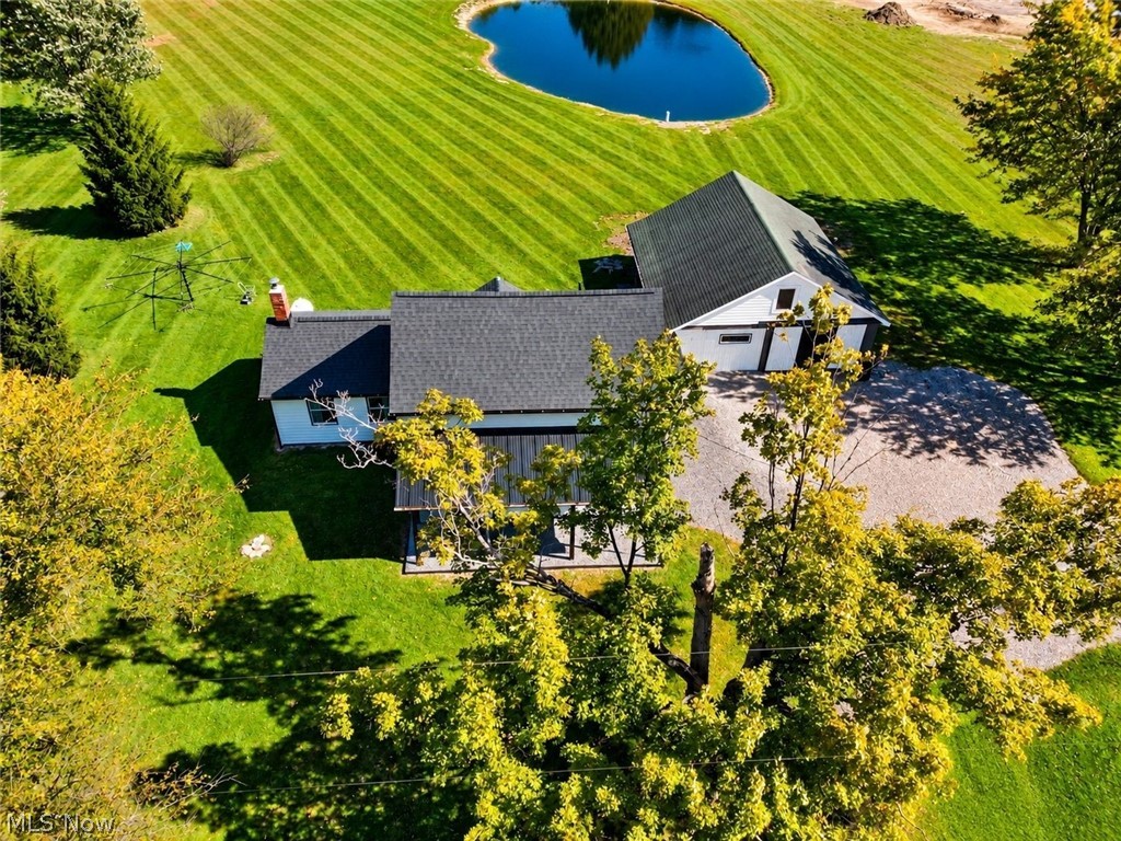 4842 Hoffman Norton Road Bristolville OH 44402
