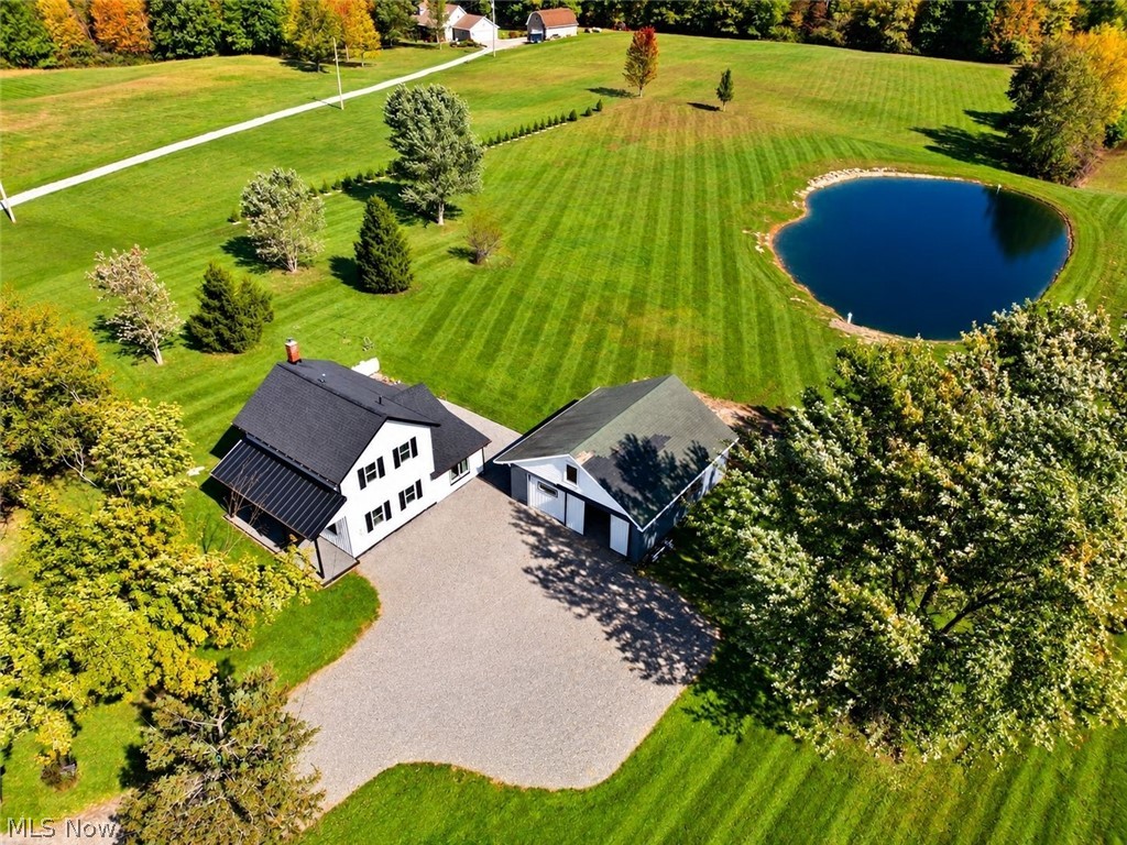 4842 Hoffman Norton Road Bristolville OH 44402