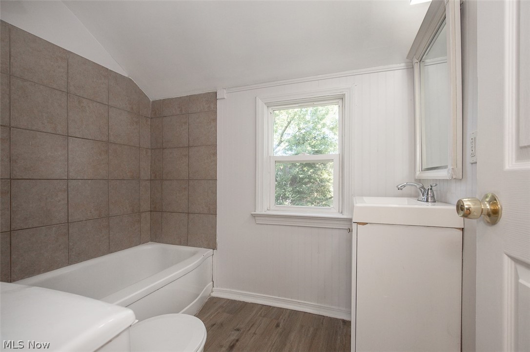 4521 Lilac Road South Euclid OH 44121